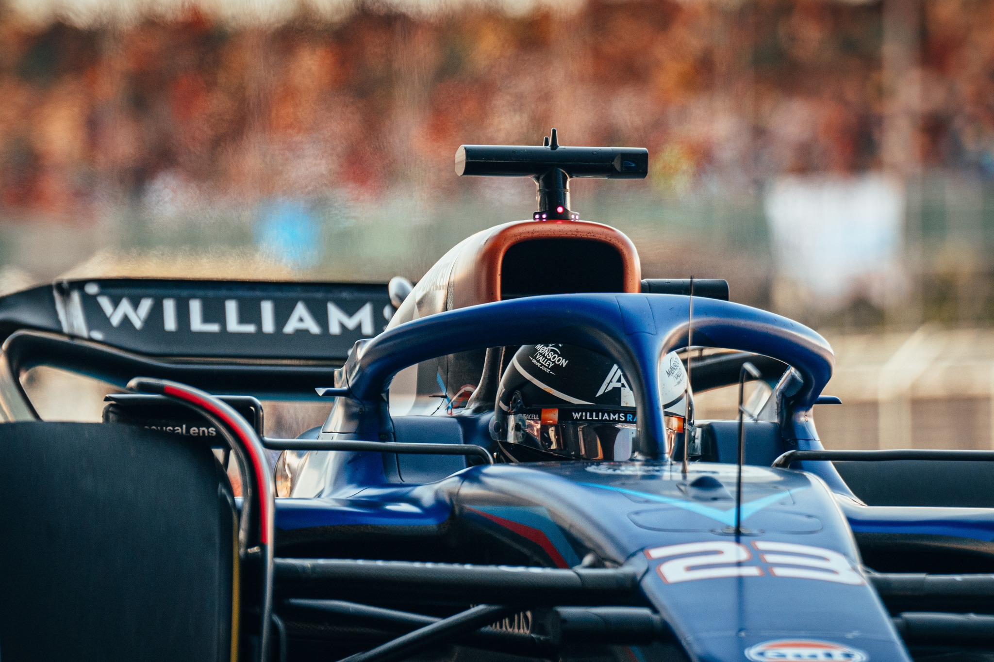 重生以後 —— 《The Race》專訪 Alex Albon